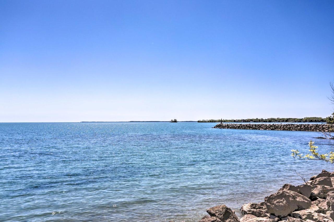 Waterfront Middle Bass Condo With Pool Access! Put-in-Bay Eksteriør bilde
