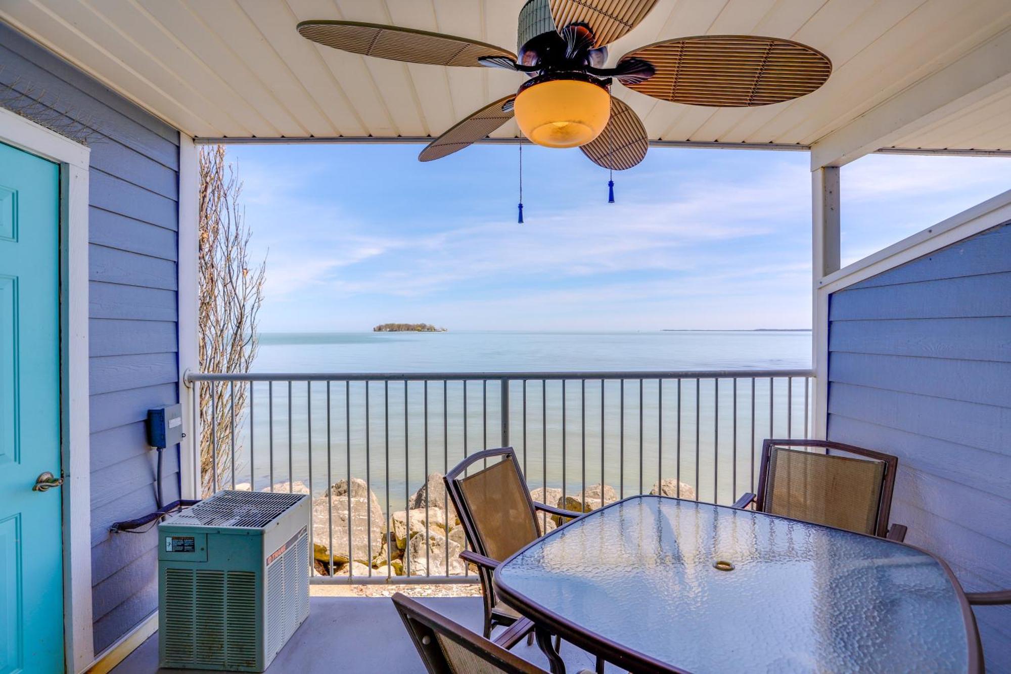 Waterfront Middle Bass Condo With Pool Access! Put-in-Bay Eksteriør bilde
