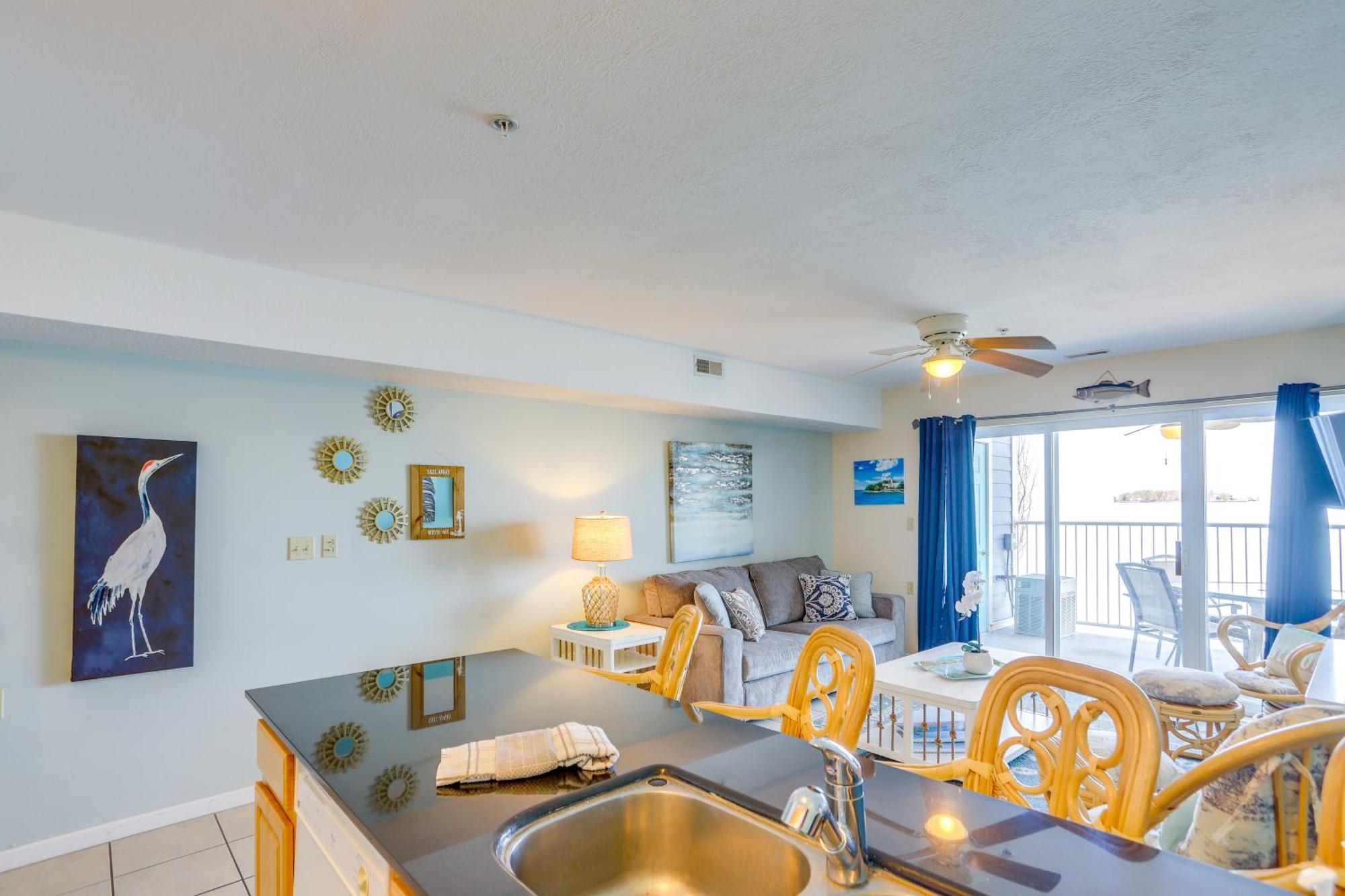 Waterfront Middle Bass Condo With Pool Access! Put-in-Bay Eksteriør bilde